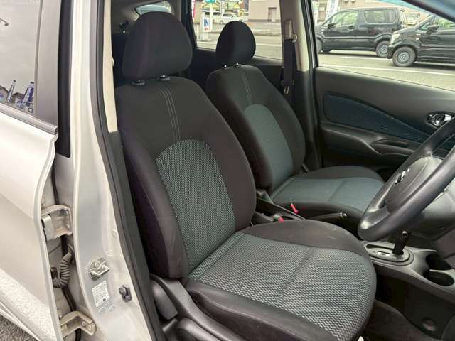 全国各地へ登録納車可能です！遠方の場合でももちろんご購入可能です！ケーユーの車は保証も安心☆遠方の方でも万が一のトラブルなどは全国の正規ディーラーにて保証修理が可能です☆