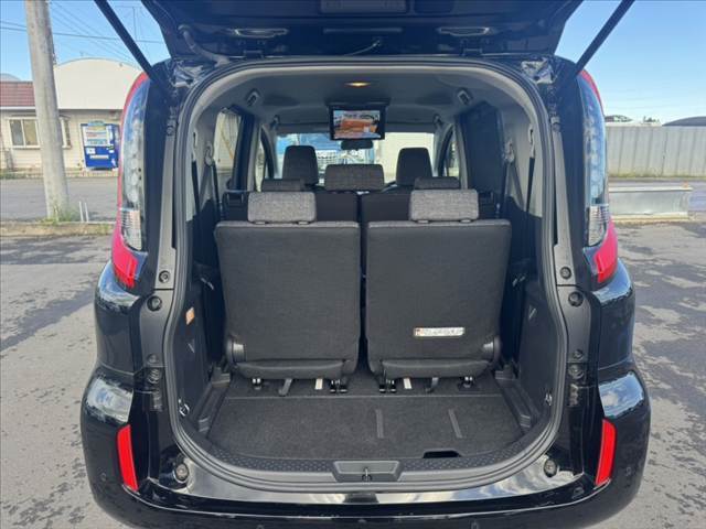 店頭ではBUDDICA PHOENIX（バディカフェニックス）のグッズ、キッズコーナーも完備、選べるフリードリンクを準備してお待ちしております♪無料査定いつでも実施中★予約いただくとスムーズです★