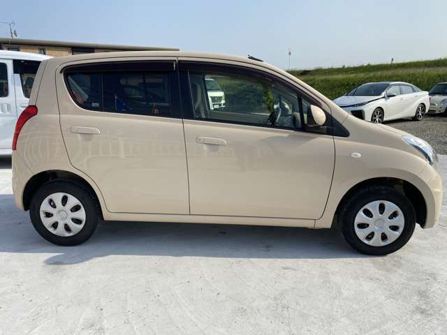 自動車保険（あいおいニッセイ同和）取り扱いしております。はじめてお車をご購入されるお客様にもスタッフが解りやすくご説明させていただきます。