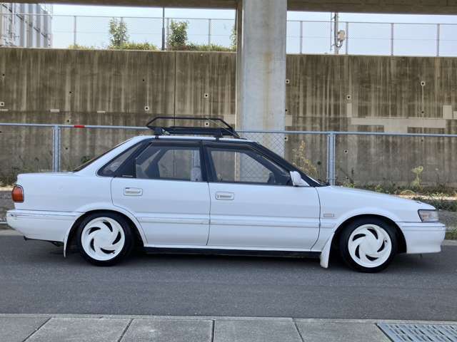 軽自動車・普通車を始め、旧車・トラックまで幅広くご用意しております♪