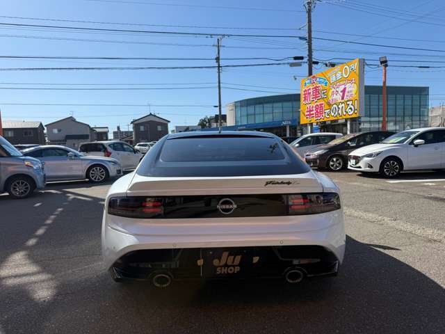 愛車に安心してお乗りいただくために保険のご案内をいたしております。ご不明な点やご相談事などがございましたら、お気軽にお問い合わせください。