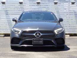 【サーティファイドカー】メルセデスの認定中古車には、 最大100項目にも及ぶ点検・整備項目が設定されます。ご安心頂けるサポート体制を整え、メルセデスならではのクオリティを心ゆくまでご堪能いただけます。