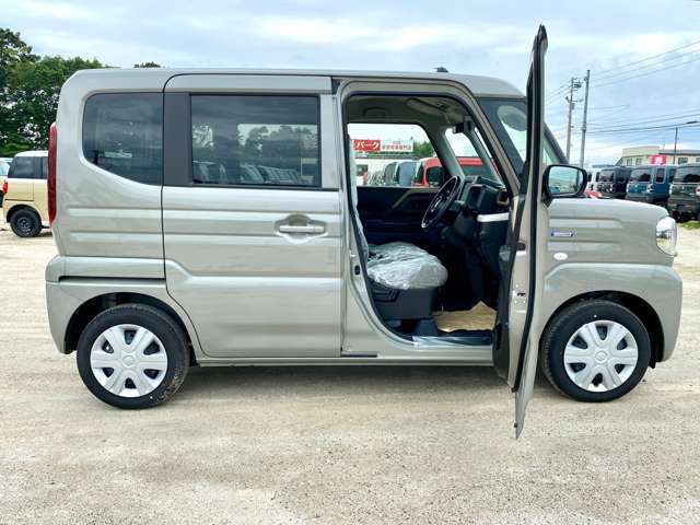 事故の際も保険の交渉から車の修理や代車の手配まで迅速に対応！保険のアドバイザーがカーライフに最適なプランをご提案します！