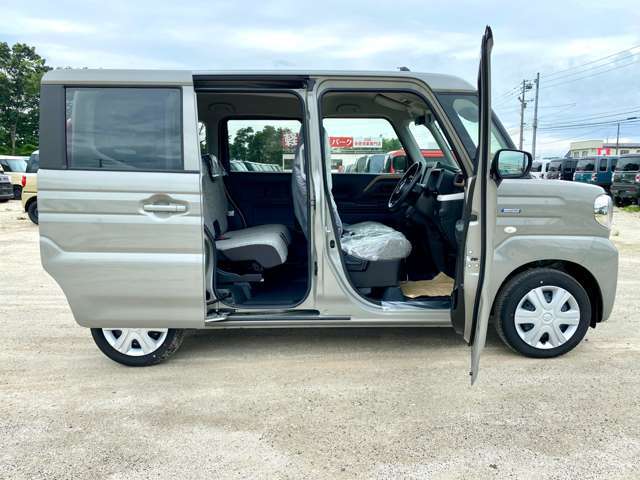 事故の際も保険の交渉から車の修理や代車の手配まで迅速に対応！保険のアドバイザーがカーライフに最適なプランをご提案します！