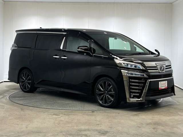 トヨタ認定中古車では自動被害軽減ブレーキなど、安全運転支援機能のシステムをチェックしています。