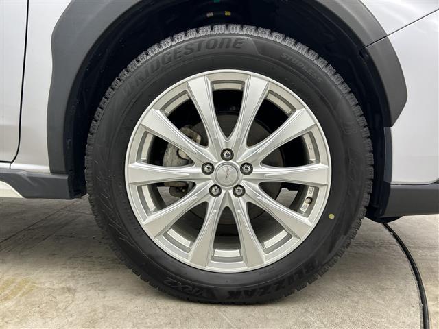 【タイヤ・ホイール】足回りもかっこよく決まってます！社外のアルミやスタッドレスタイヤも取り扱いございます！！ドレスアップもカスタマイズもお任せください！！