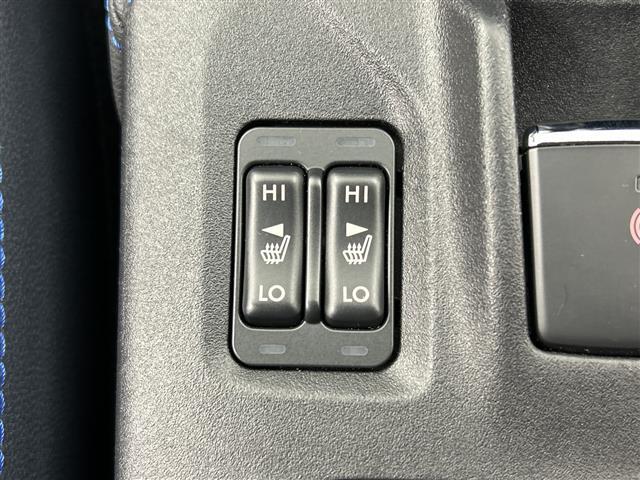 【快適温熱シート（シートヒーター）】寒い日はもちろん、夏の冷房中にも効果を発揮します。長時間座っていると負担のかかりやすい背中や腰、寒い日に冷えやすい脚部を暖めます！温度調節機能もあります。