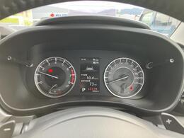 燃費効率が良い運転状態になるとメーターの照明がエコドライブをサポートします♪