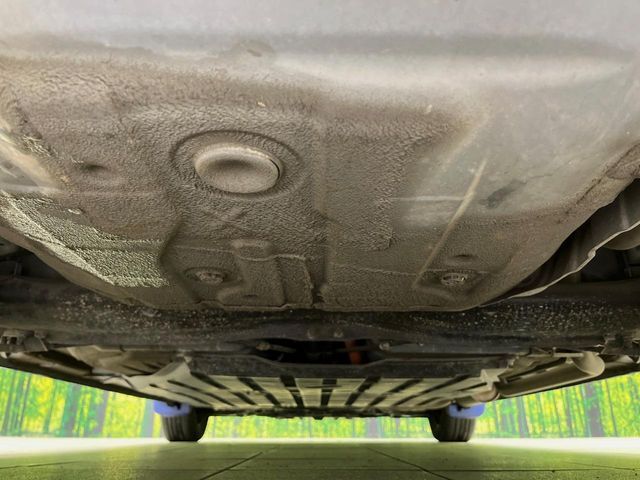 下回りがきれいなうちに、防錆加工の施工がオススメ。降雪地域はもちろん、沿岸部にお住いの方や、趣味でマリン・ウィンタースポーツをされる方にご好評いただいております。