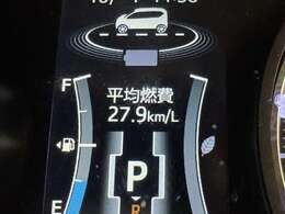 リア接触時、リアフロア等に小さな凹みができたため軽微な修復歴ありとなるお車。試走しましたが、エンジン、CVTなど快調に作動し、ハンドリング等走行に問題なく燃費も上々でした。