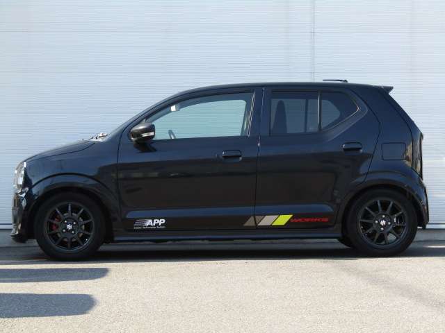 【初めてご購入の方】当社ホームページ「クローバーランドカーズ」で検索！☆簡単審査！全車両ローン仮審査機能付き　☆ご来店予約　☆新着車両　☆ご購入の流れ　など情報満載です。LINEでのお問合せもOK