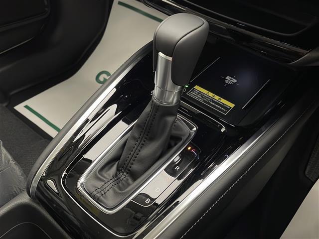 気になる車はお電話やメールで当店にお問い合わせください。なお、お電話での在庫の取り置きはできません。ご来場の際は、商談が重なる事が増えていますので事前に在庫有無をご確認くださいませ。