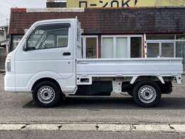 弊社にてお買い上げ頂いたお車が事故にあわれた場合はお電話ください。24時間事故現場へ向かい対応致します、お子様の初めてのお車、心配なのは事故だと思います！