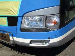 ヘッドランプ　フォグランプ