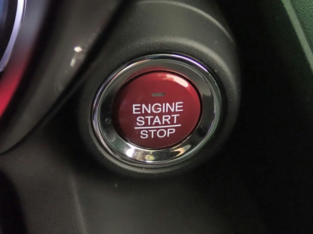 ◆東海地区最大級の展示場に自社整備工場完備で安心♪三重県でホンダ車をお探しならU-Select鈴鹿へご用命ください♪お問い合わせは　TEL　059-378-7717　へお気軽にお問い合わせください◆