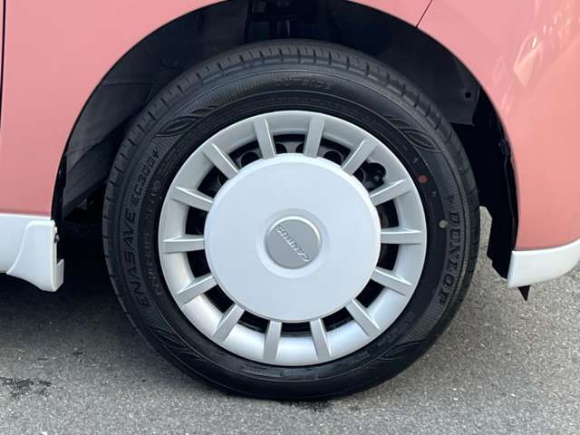 社外アルミホイールやローダウンサス・車高調・革調シートカバー・LEDヘッドライト・エアロパーツ・ナビ・バックカメラ・ETCなど社外パーツも販売・取り付け可能です。是非ご相談ください！