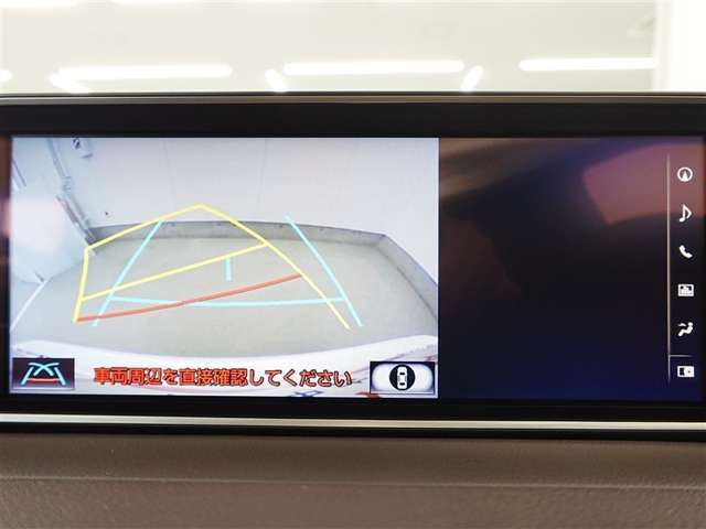 鳥取トヨペットではお車のご購入時はもちろんですが、アフターメンテナンスも安心してお任せ頂ける体制を整えております。末永いお客様とのお付き合いを第一に考え、様々なご提案をさせて頂きます。