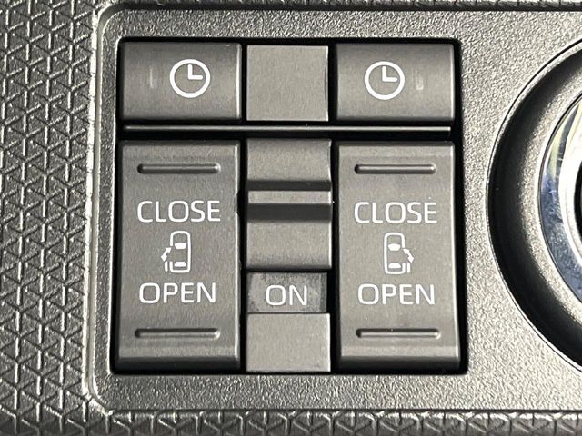 【シートヒーター】寒い日に重宝するシートヒーター！エアコンより早く温まってくれるので寒がりの人も安心ですね♪エアコンの温風は乾燥するから苦手、という方にもをおすすめです。