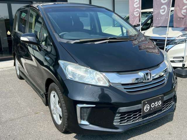 販売は中古車から新車まで取り扱っております！お車の事はなんでもご連絡下さい！