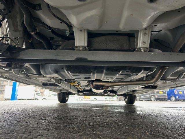 下回りがきれいなうちに、防錆加工の施工がオススメ。降雪地域はもちろん、沿岸部にお住いの方や、趣味でマリン・ウィンタースポーツをされる方にご好評いただいております。