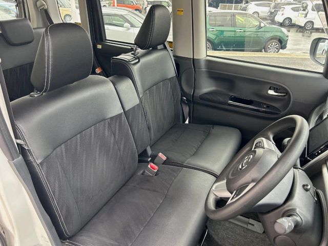 【シートヒーター】寒い日に重宝するシートヒーター！エアコンより早く温まってくれるので寒がりの人も安心ですね♪エアコンの温風は乾燥するから苦手、という方にもをおすすめです。