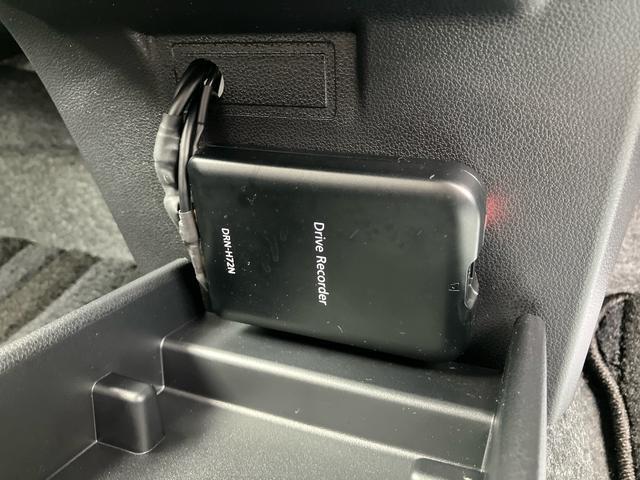 お支払い総額には、千葉県内登録の諸費用含む価格となります。希望番号費用やお届け納車費用、オプション費用は別途かかります。※ETC付き車はセットアップ費が別途2，750円かかります。