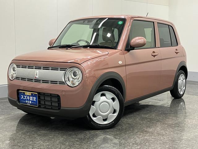 ロゴやエンブレム、メーター演出などにうさぎのモチーフがふんだんに使われていて、遊び心満載！