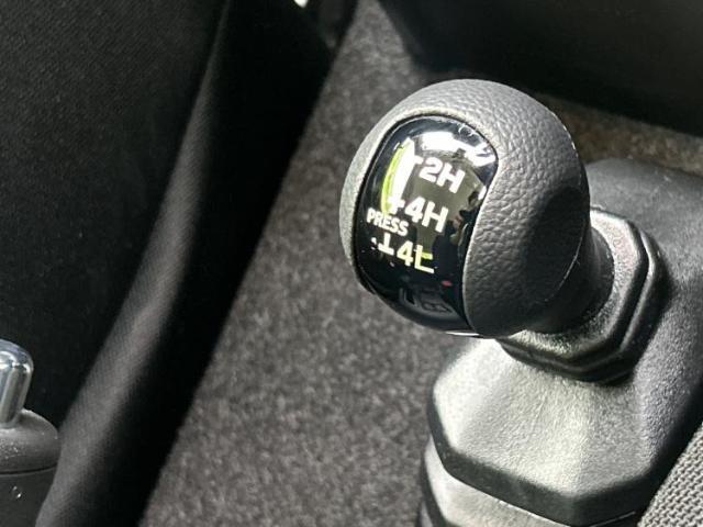 国産車から輸入車まで多様なお客様のニーズのお応えできるように、全国規模で豊富な在庫展開！車のことならWECARSへ！
