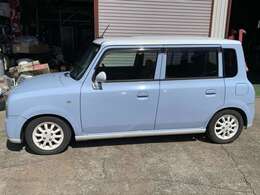 ベースにしたLの箱は良好です。経年なりの小傷や劣化がある部分もありますが、外観に目立った大きなキズも無く綺麗な車両です