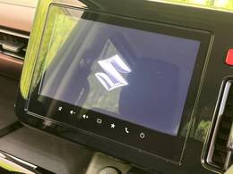 【純正9型ナビ】人気の純正ナビを装備。オーディオ機能も充実しており、Bluetooth接続すればお持ちのスマホやMP3プレイヤーの音楽を再生可能！毎日の運転がさらに楽しくなります！！
