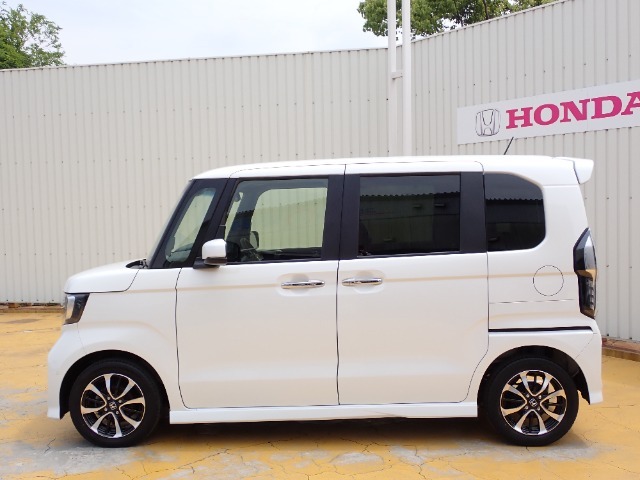 ★当社には整備工場を併設しており、車検、点検整備、何でもお任せ下さい！ホンダ車のプロが揃ってます！