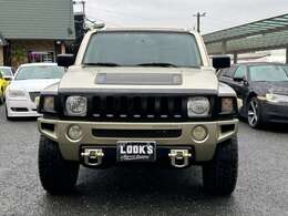 LOOK'Sではお客様の愛車のメンテナンスから板金・塗装修理、車検やオリジナルカスタムまでカーライフを全てをお任せ頂ける体制を整えておりますので安心してお任せ下さい。