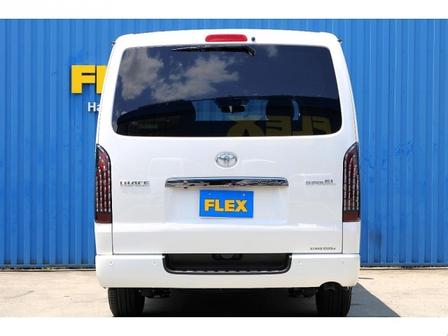 2インチローダウン　FLEXフロントスポイラー　FLEXオーバーフェンダー　FLEXホイールDELF02　グッドイヤーナスカータイヤ　FLEX煌きテールランプ♪