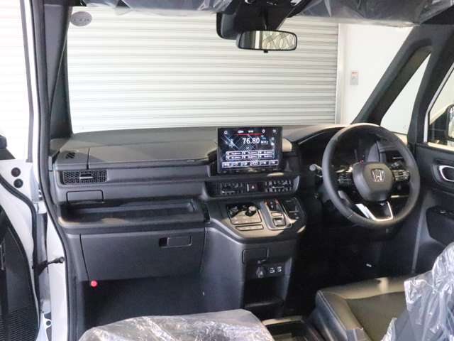登録済未使用車で内外装ともに綺麗な状態です☆