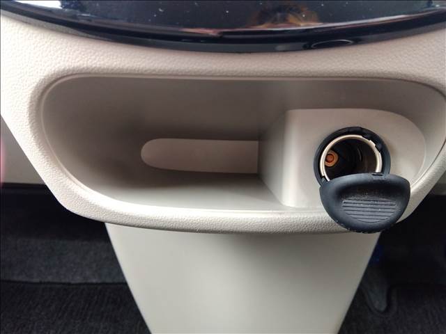 4WD☆禁煙車☆ナビ☆TV☆パノラマモニター☆Bluetooth☆スマートアシスト3☆パワースライドドア☆オートハイビーム☆シートヒーター☆ドラレコ☆リアソナー☆走行2.2万キロ☆試乗できます☆