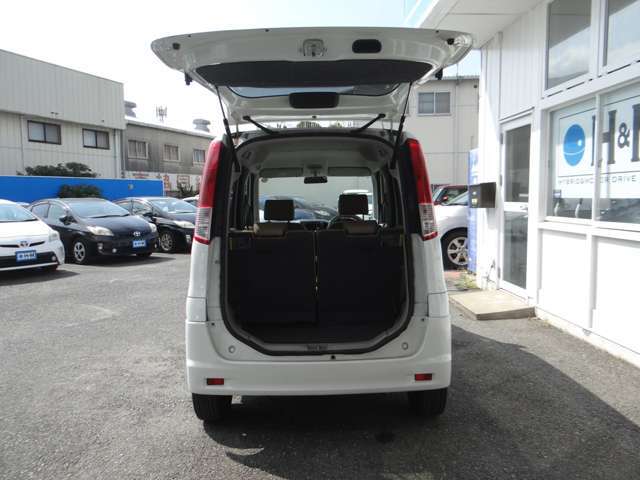 軽自動車、軽トラ、MT車、HVハイブリット、軽バン、ディーゼル、PHV、PHEV、オープンカー、スポーツカー、4WD車、キャンピングカー、ミニバン、ハッチバック、セダン、SUV、コンパクトカー、、、、