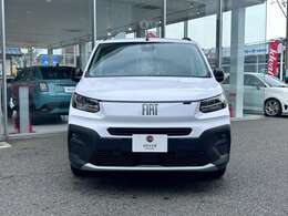 当社は欧州・欧米9メーカーを取り扱う、正規輸入車ディーラーです。