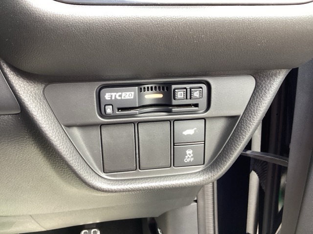 ★ETC搭載★お出かけには今や欠かせなくなってきましたETC装備で、高速道路の利用もスマートに！料金所もスイスイ通過⇒快適ドライブにかかせないアイテムです