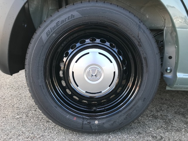 ホンダ純正のホイールキャップが装備されています。