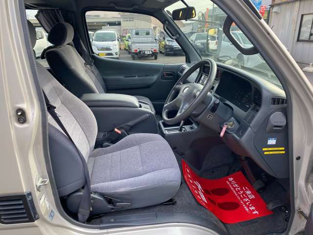 毎週水曜日は定休日となっております。