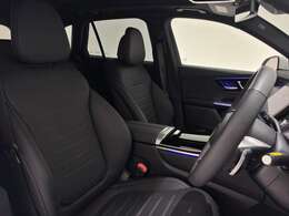 万一故障した場合も、ご購入後2年間、走行距離にかかわらず適用される保証をご用意。大きな安心をご提供いたします。