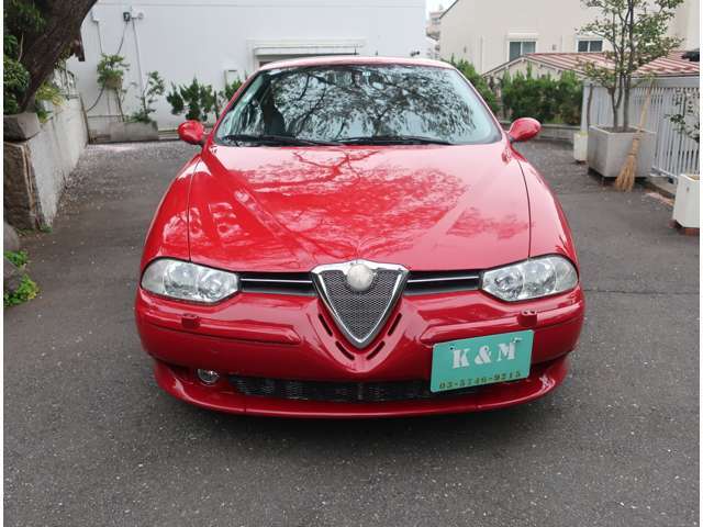 ご購入、輸入車が初めてのお客様もご安心ください。分からないことは当店スタッフがご説明いたします。03-5746-9215までお気軽にお問い合わせください