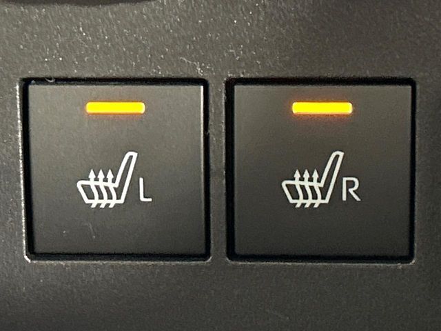 【シートヒーター】寒い日に重宝するシートヒーター！エアコンより早く温まってくれるので寒がりの人も安心ですね♪エアコンの温風は乾燥するから苦手、という方にもをおすすめです。