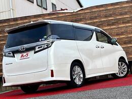 お得なパック販売も好評につき継続中！全国保証・定期点検・次回車検の基本料金・登録費用・車庫証明・ロードサービス等。大切なお車と末永く付き合えますよ♪