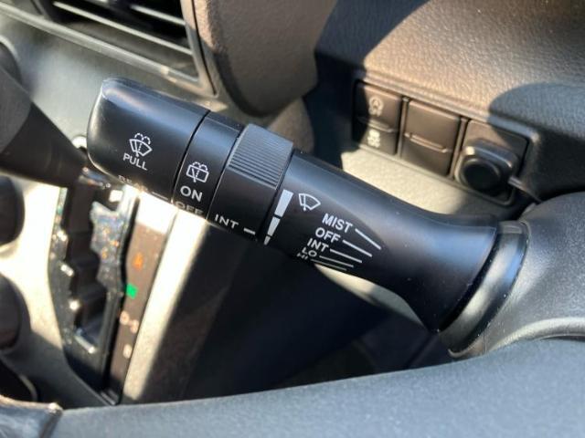 国産車から輸入車まで多様なお客様のニーズのお応えできるように、全国規模で豊富な在庫展開！車のことならWECARSへ！