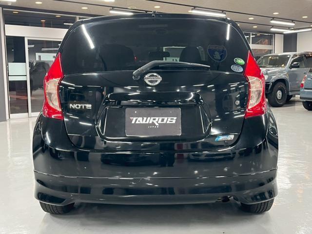 TaurosJapan独自の買取直販システムを確立しておりますので、無駄なコストをカットしお求め易い価格でご提供しております！