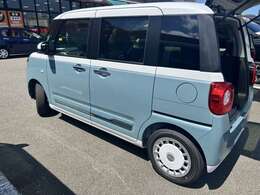 「ケイカフェでは、コロナウイルス対策として納車時に除菌施工を行っています！手が多く触れる内装を除菌することでおクルマの引渡しも安心です♪詳しくはケイカフェまでお問い合わせください！」