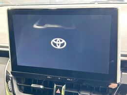 【純正ナビ】人気の純正ナビを装備。オーディオ機能も充実しており、Bluetooth接続すればお持ちのスマホやMP3プレイヤーの音楽を再生可能！毎日の運転がさらに楽しくなります！！