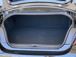 【トランク】フル人数乗車してもしっかり載せられる荷室スペースです！！