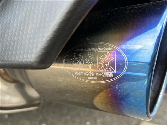 店舗にて現車の確認もいただけますので、お電話で在庫のご確認の上是非ご来店くださいませ。